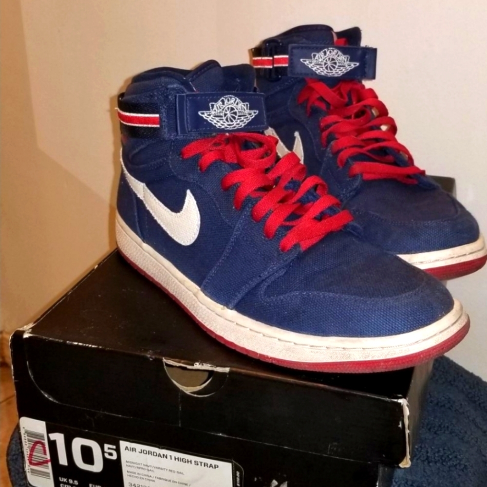 Jordan 1 high straps